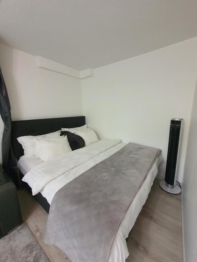 Close To The Metro And The Beach!!! With A View Of The Scandinavian Forest Leilighet *